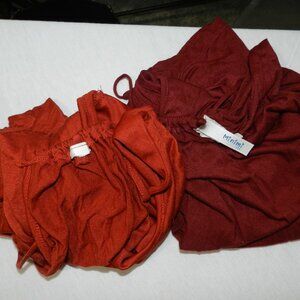 Minimi set of 2 thin strap V neck racer back loose flowy fit tank tops